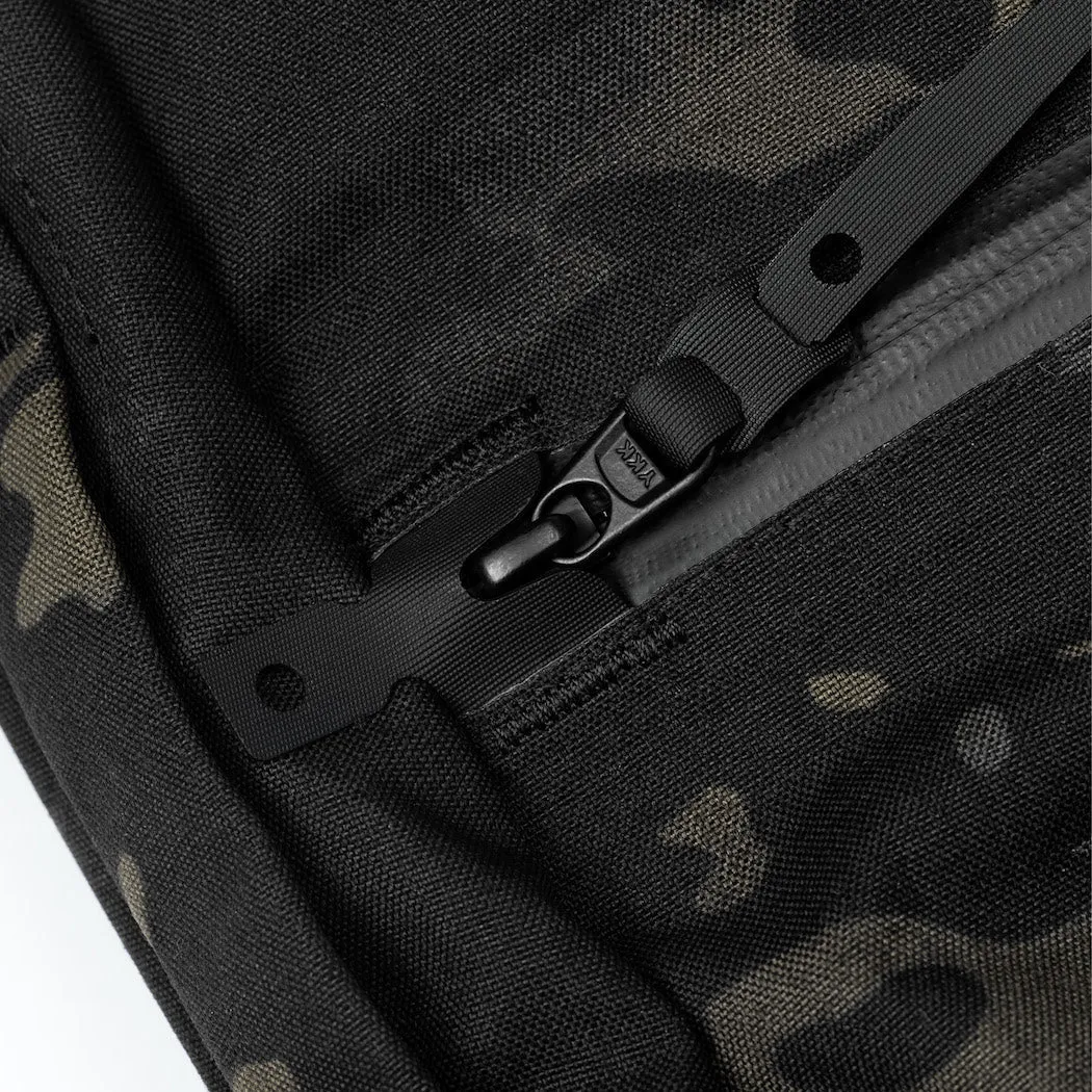 Shadow | 22L & 26L Minimal Waterproof Backpack