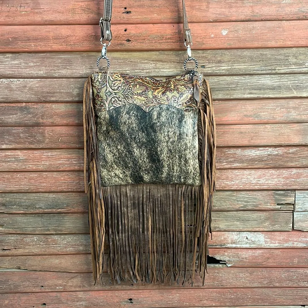 Shania - Brindle w/ Wyoming Tool