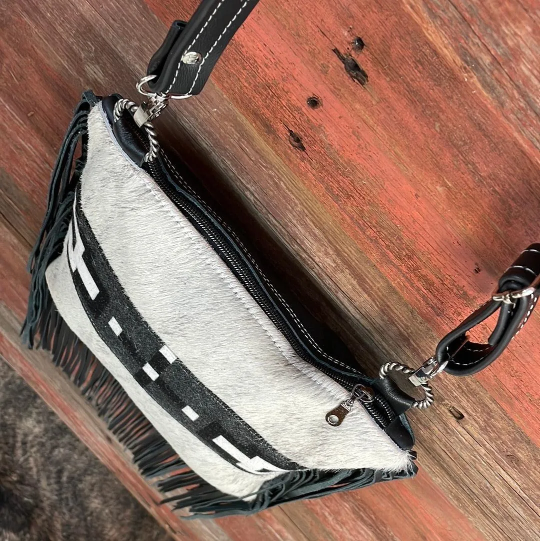 Shania - Grey Brindle w/ Pendleton