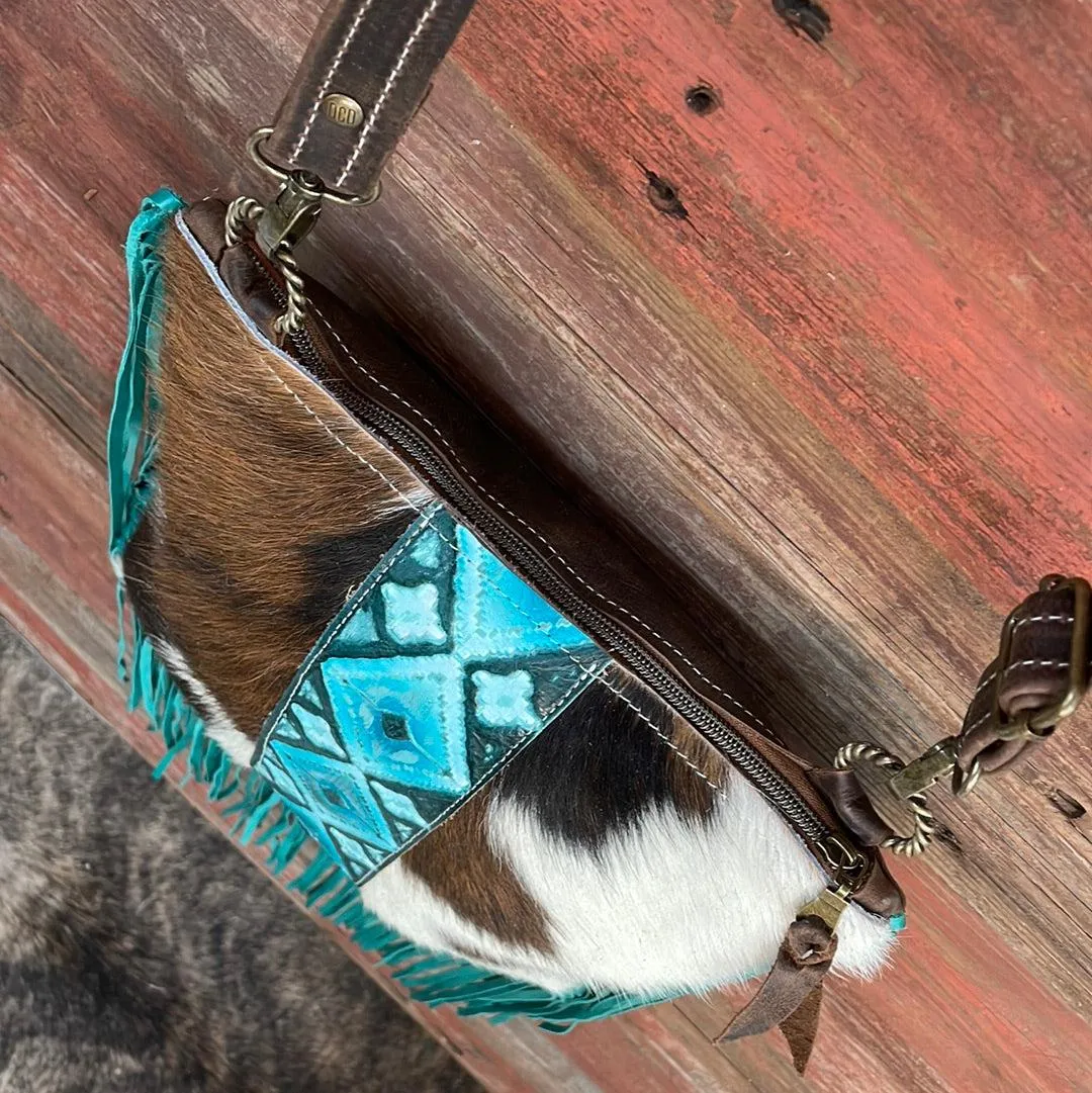 Shania - Tricolor w/ Turquoise Matrix Navajo