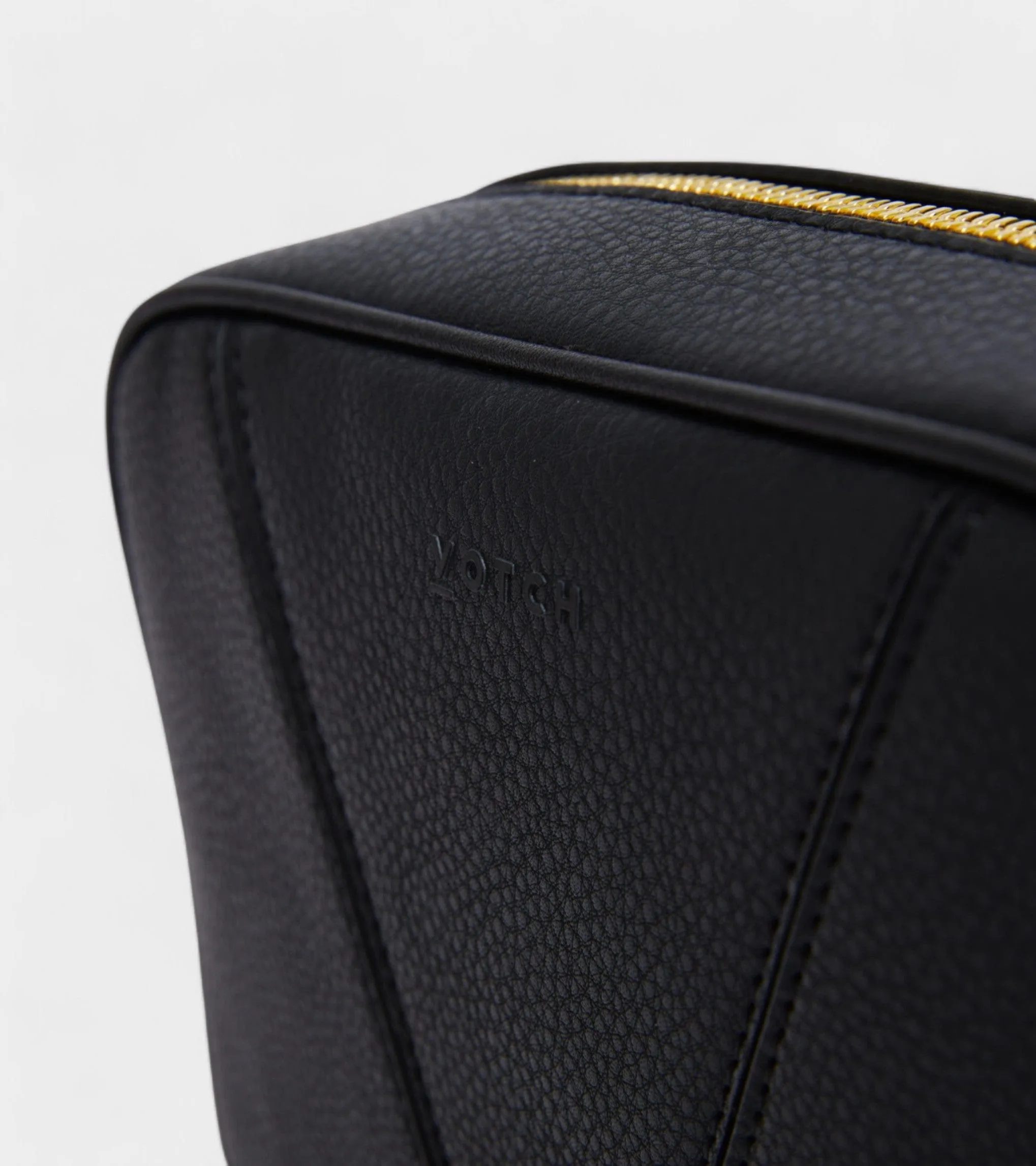 Silvie Vegan Bio-Based Bamboo Crossbody Bag | Black