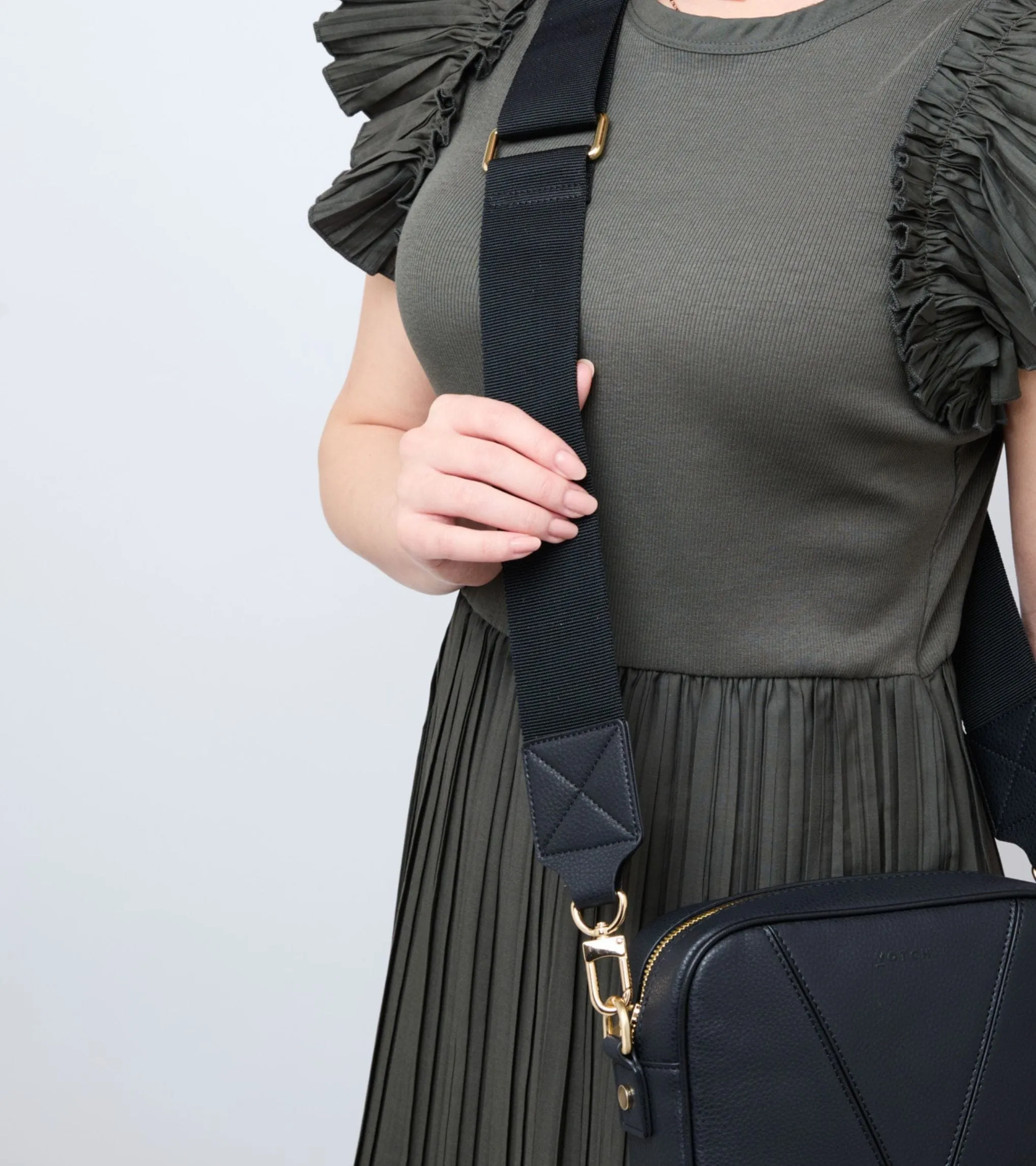 Silvie Vegan Bio-Based Bamboo Crossbody Bag | Black