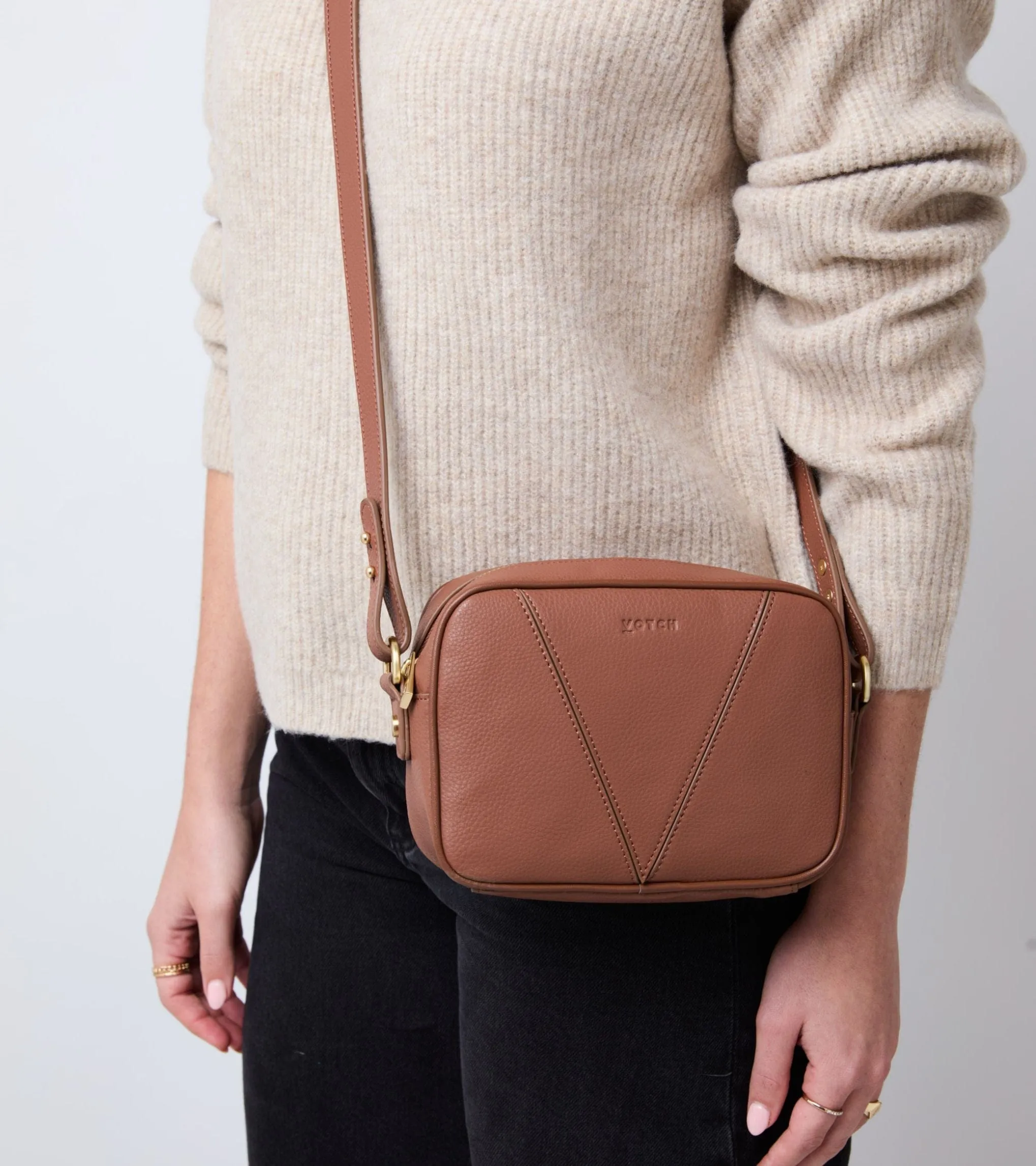 Silvie Vegan Bio-Based Bamboo Crossbody Bag | Brown