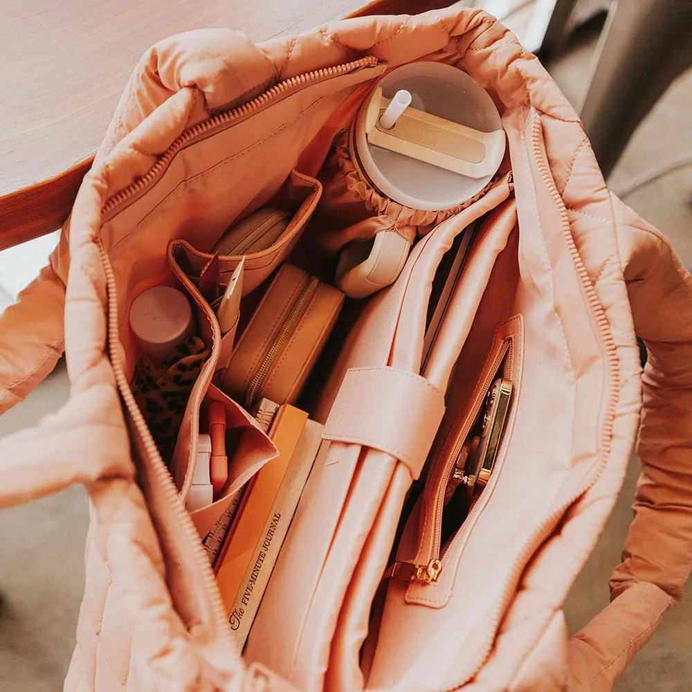 Tote It Blush
