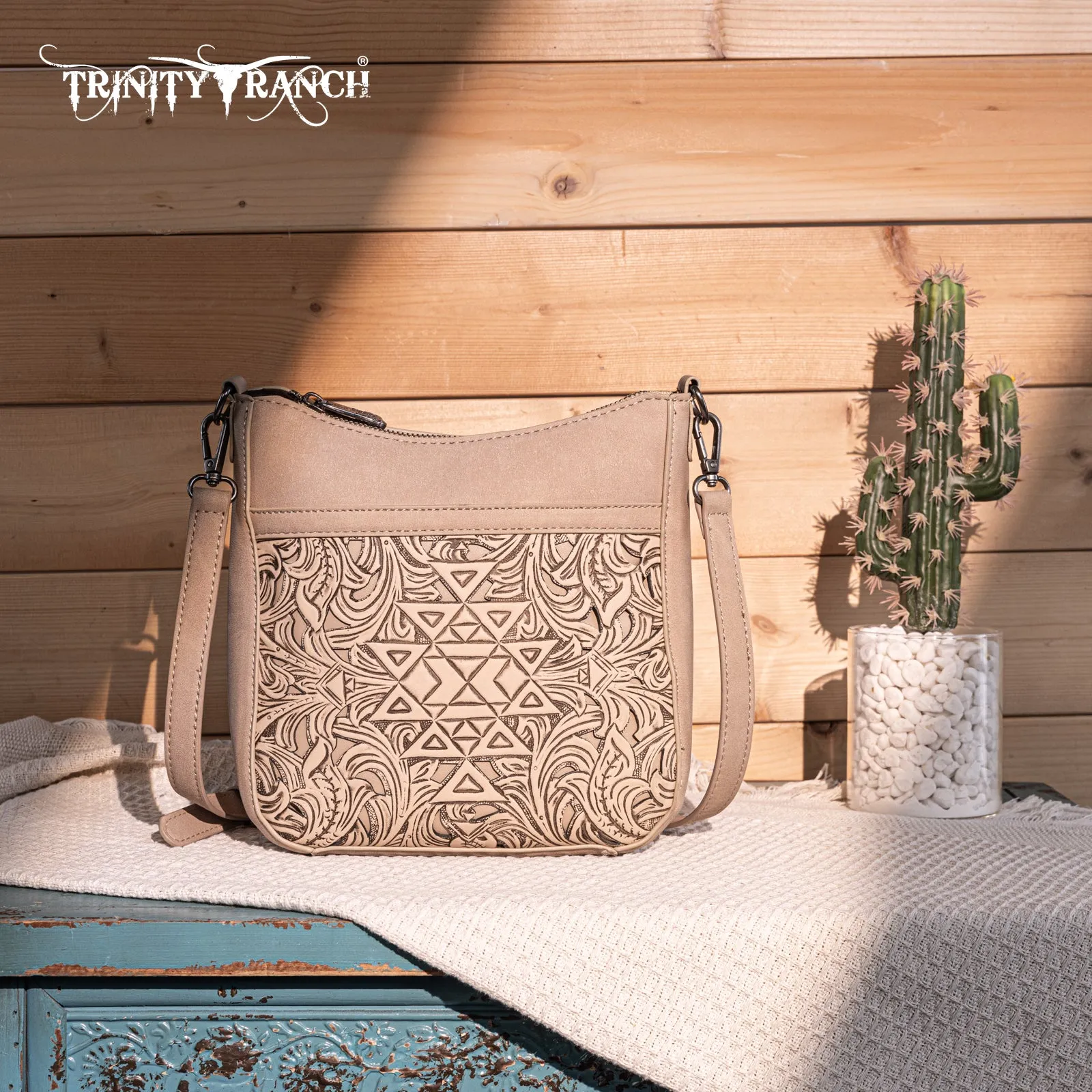 TR190-8360   Trinity Ranch Floral Aztec Tooled Crossbody