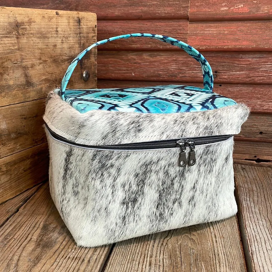 Train Station - Grey Brindle w/ Glacier Park Aztec