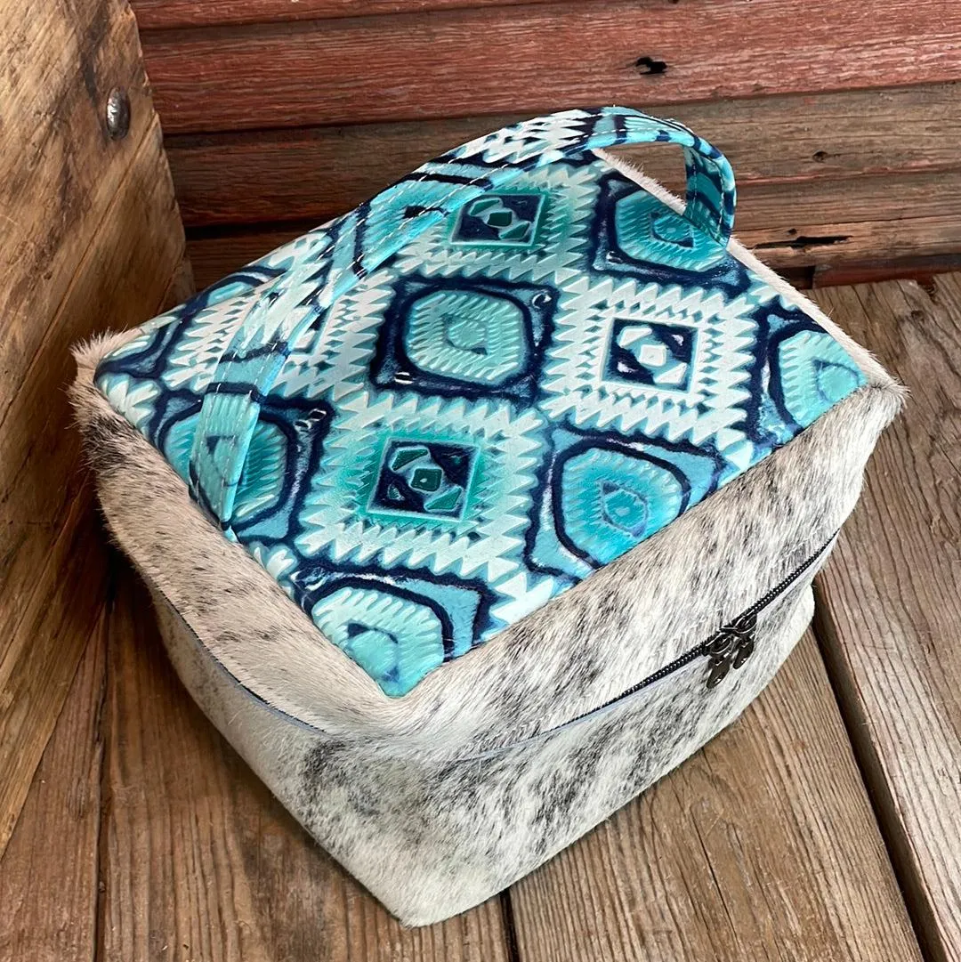 Train Station - Grey Brindle w/ Glacier Park Aztec