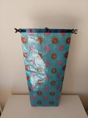 Ultralight Medium Dry Bag - Donut Dyneema
