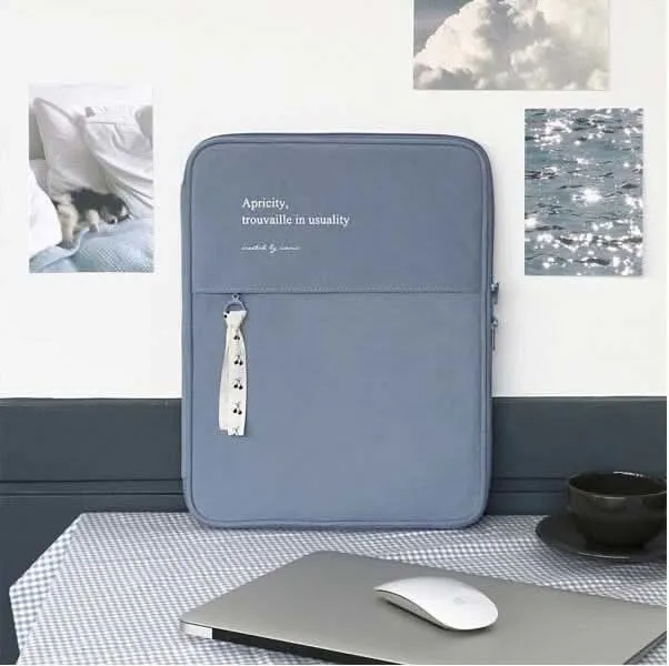 Waterproof Tablet and Laptop Storage Bag