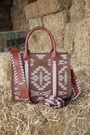 X5W2988BAG Wrangler Dakota crossbody Tan